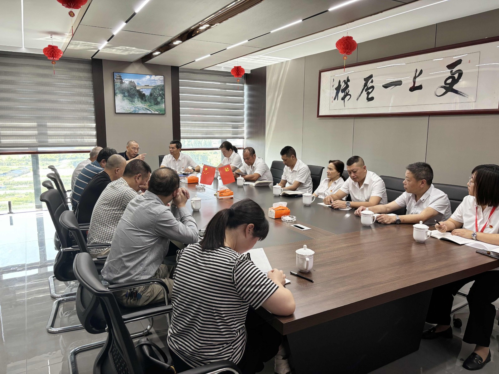 南平市建筑業協會黨支部、易順建工集團有限公司黨支部聯合開展深入學習《中國共產黨紀律處分條例》
